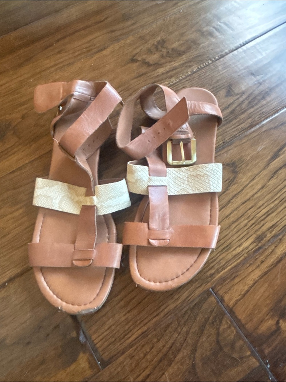 Franco Sarto Cognac Leather Snakeskin T-Strap Flat Sandals Sz. 9.5